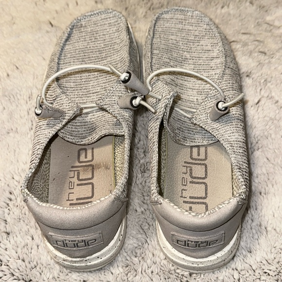 Hey Dudes - Picture 2 of 6